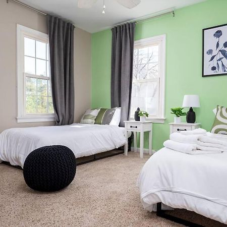 Serenity Beach House In Central Ilm W/ King Bed Wilmington Eksteriør bilde