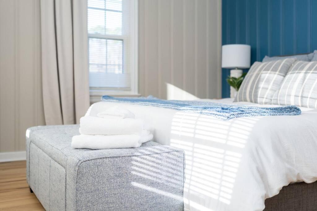 Serenity Beach House In Central Ilm W/ King Bed Wilmington Eksteriør bilde